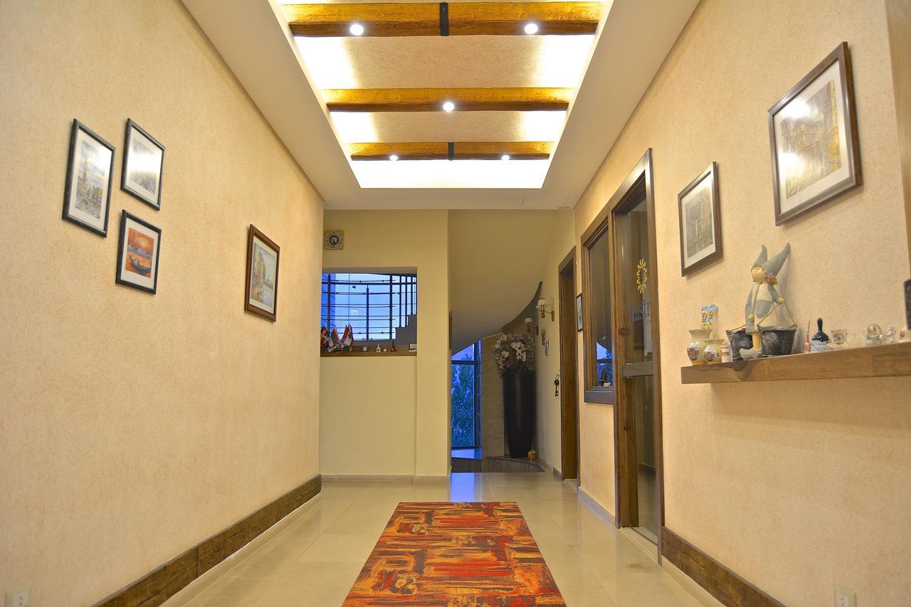 Austria Luxury Apartments, Faraya Hotel Extérieur photo